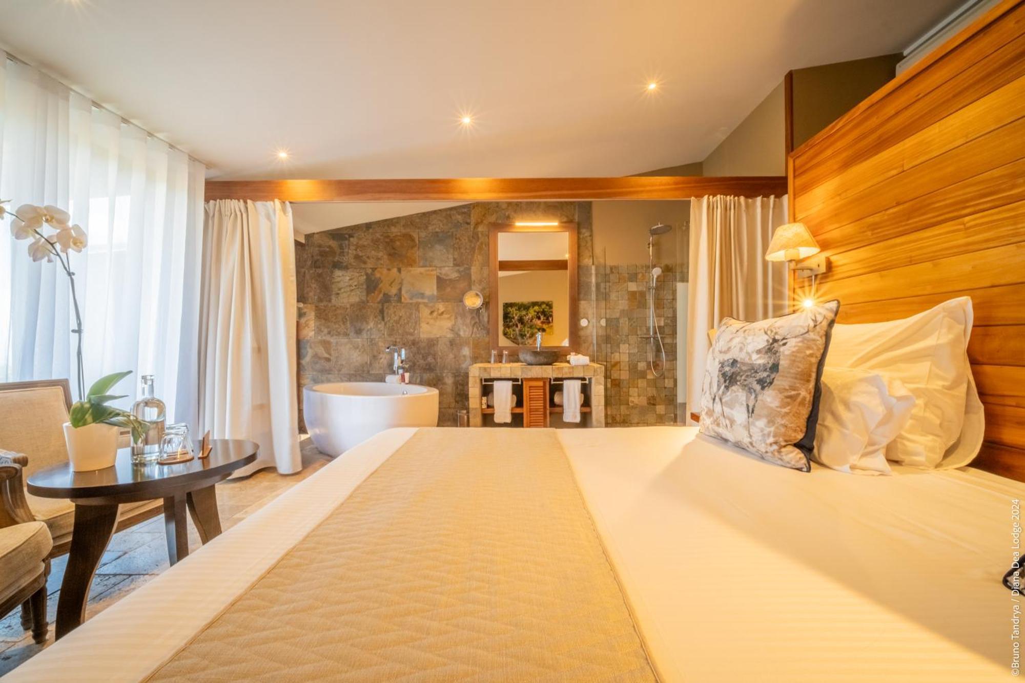 Hotel Diana Dea Lodge & Spa Sainte Anne Exterior photo