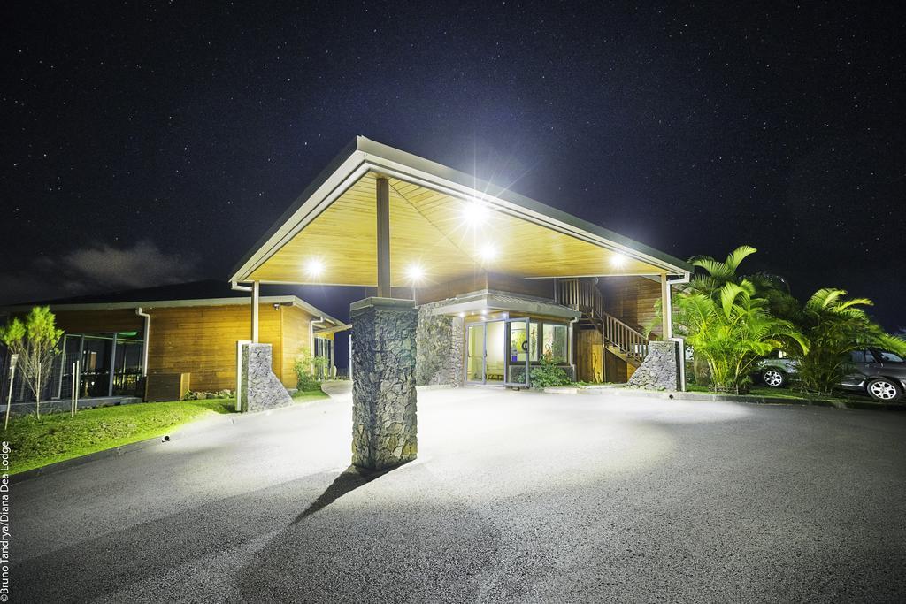 Hotel Diana Dea Lodge & Spa Sainte Anne Exterior photo
